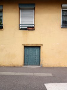 Lyon 5e - Rue Nicolas Sicard - Fenêtre au niveau de la rue
