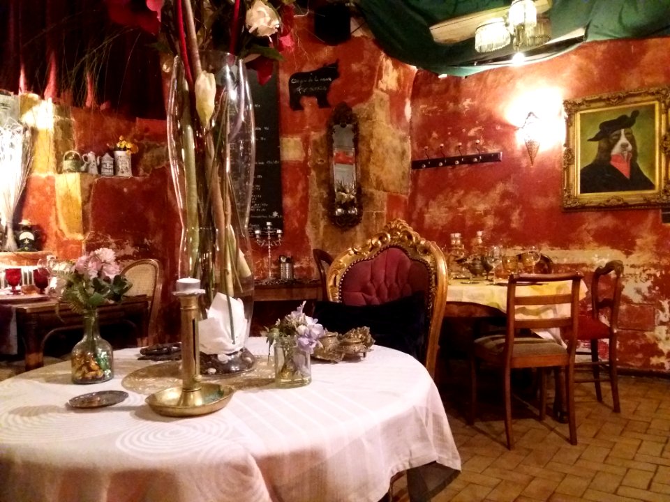 Lyon 5e - Rue du Bœuf - Restaurant La Nef du Fou - Salle du bas 01