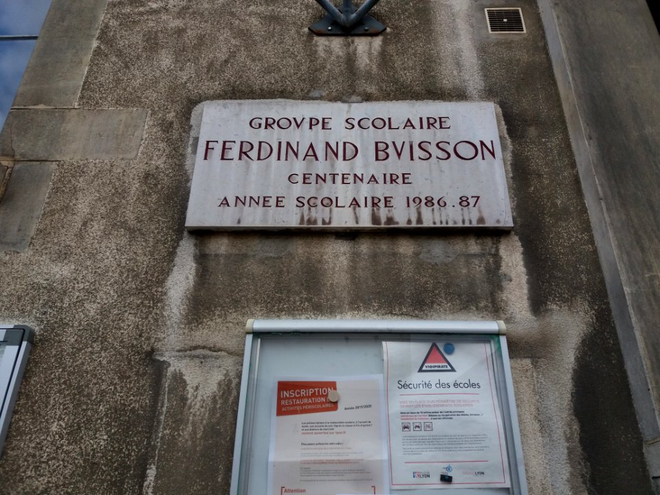 Lyon 5e - Rue Benoist-Mary - École Ferdinand Buisson, plaque centenaire (1)