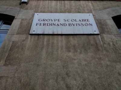 Lyon 5e - Rue Benoist-Mary - École Ferdinand Buisson, plaque Ferdinand Buisson