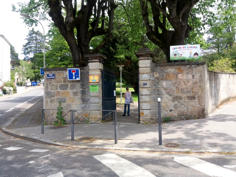 Lyon 5e - Rue Nicolas Sicard - Entrée du parc de la Mûrière