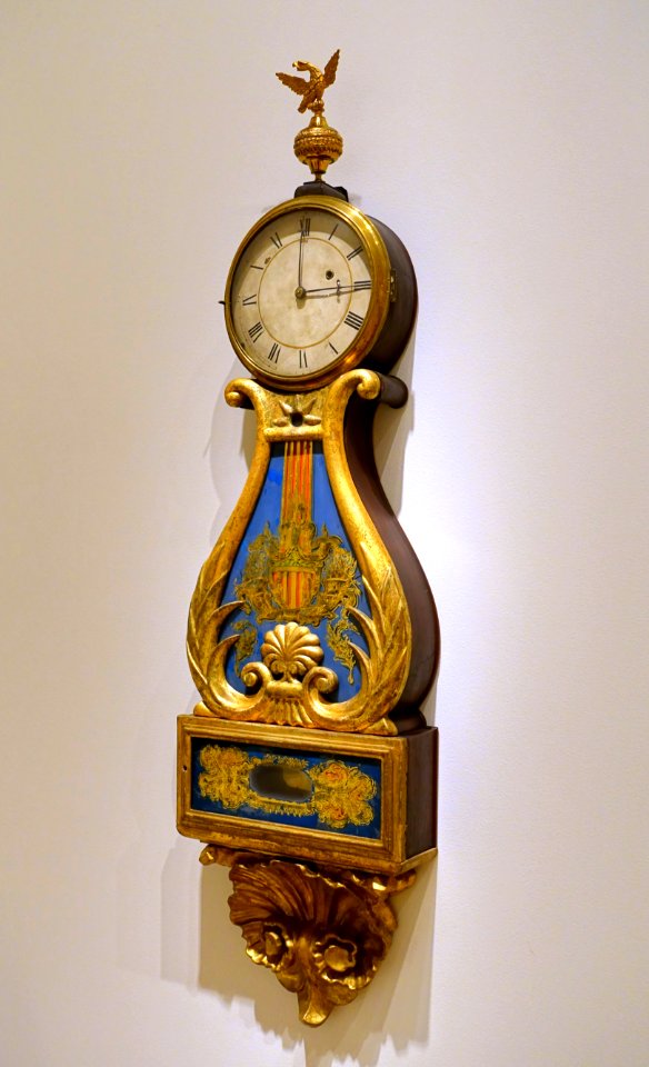 Lyre clock, by Edmund Currier, Salem MA, 1838, gilt wood, eglomise, glass, brass - Peabody Essex Museum - DSC06846