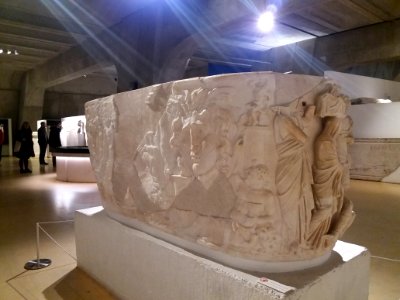 Lyon 5e - Musée Lugdunum - Mausolée des Acceptii -Sarcophage dionysiaque (4)