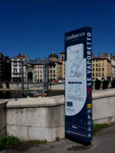 Lyon 5e - Quai de Bondy - Panneau de l'arrêt du Vaporetto (Saint-Paul)