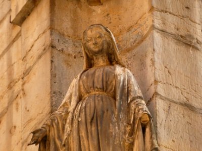 Lyon 5e - Rue Juiverie - Vierge Immaculée, à l'angle de la rue de la Loge - Détail