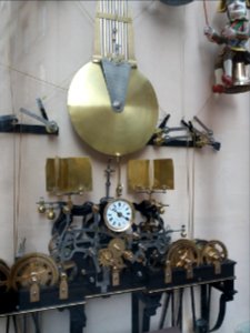 Lyon 5e - Place du Petit Collège - Horloge Charvet - Balancier et mécanisme