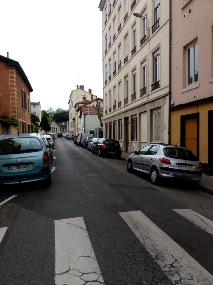 Lyon 5e - Rue des Quatre Colonnes - Depuis l'avenue Barthélémy Buyer
