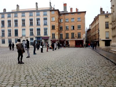 Lyon 5e - Place Saint-Jean - Manifestation Stop Fourrure (2)