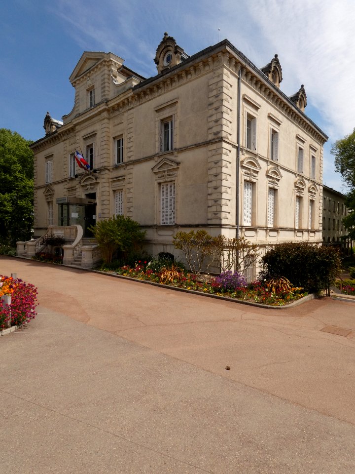 Lyon 5e - Parc de la Mairie - Mairie du 5e - Façades ouest et sud