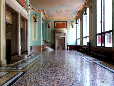 Lyon 5e - Quai de Bondy, palais Bondy, hall d'entrée