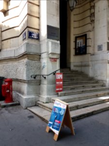 Lyon 5e - Quai de Bondy, palais Bondy, entrée de l'exposition Regain Art'Lyon 2019