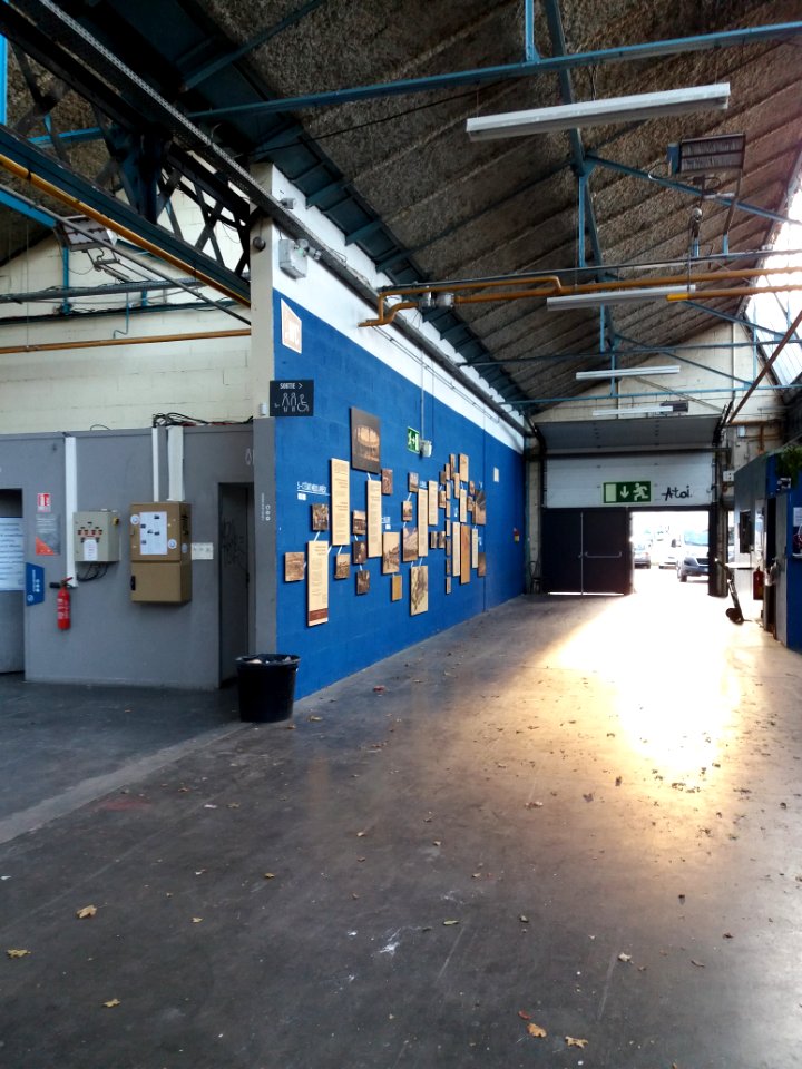 Lyon 7e - Halles du Faubourg, intérieur (5)