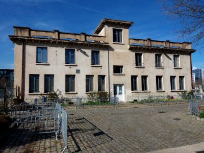 Lyon 7e - Halle Tony Garnier, façade du bâtiment situé au nord-est