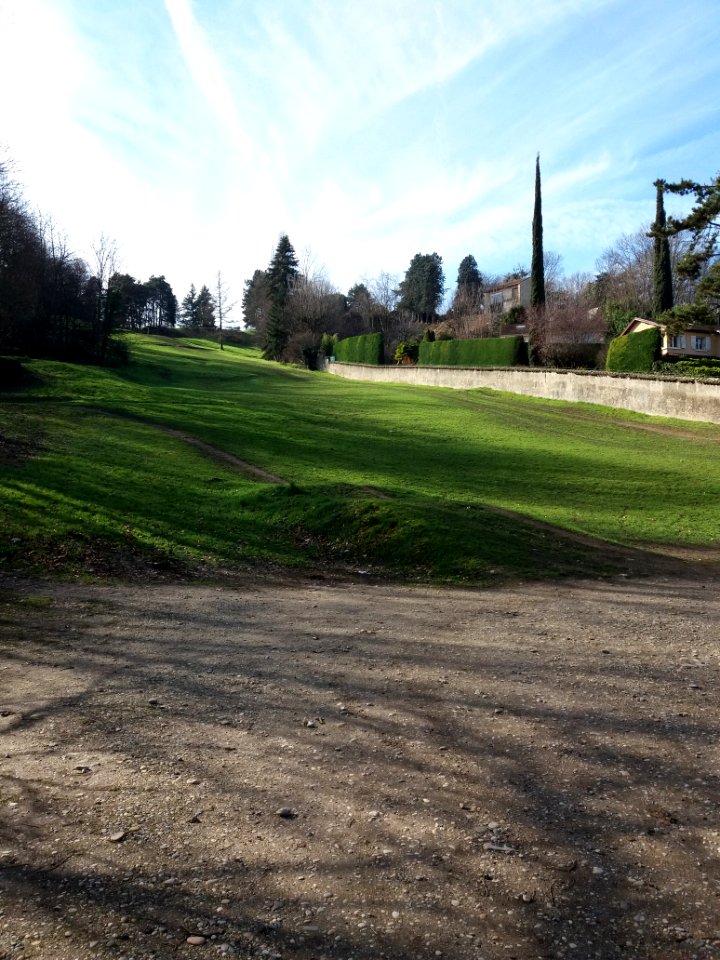 Lyon 5e - Piste de La Sarra, d'en bas