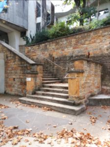 Lyon 5e - Montée Saint Barthélémy - Lycée Sainte-Marie Lyon, escalier extérieur
