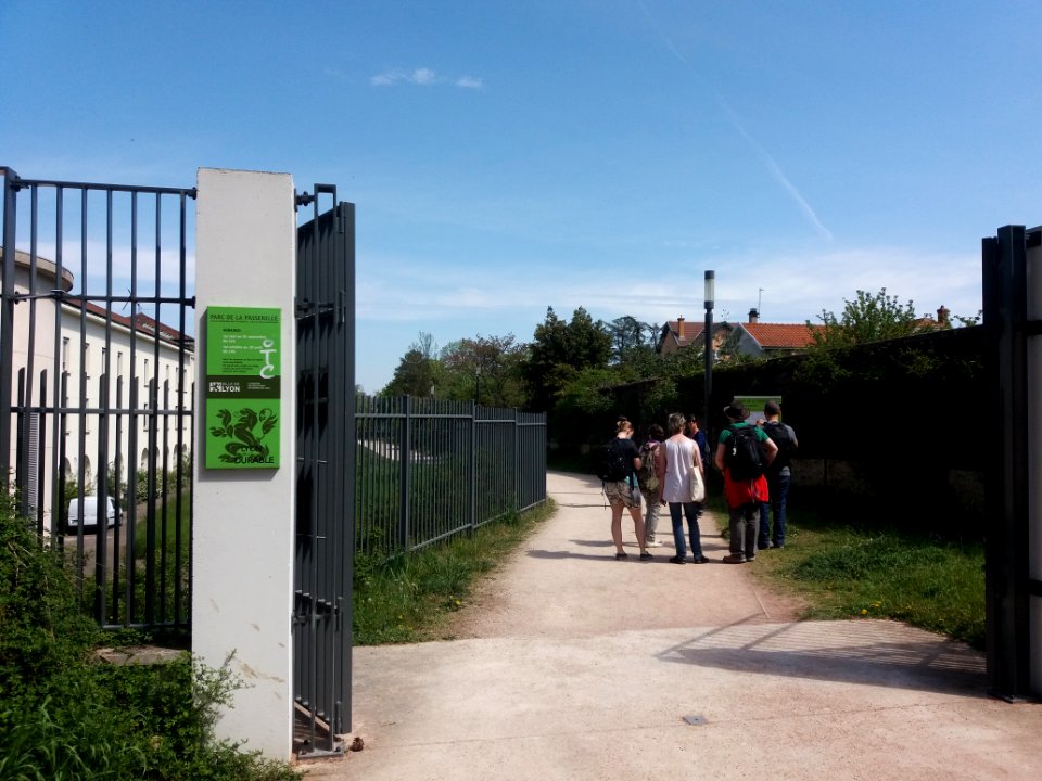 Lyon 5e - Parc de la Passerelle - Entée depuis le parc de la Mairie