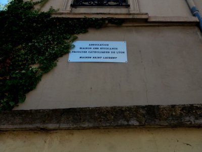 Lyon 5e - Montée Saint Laurent - Plaque Maison des étudiants