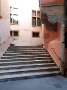Lyon 5e - Montée du Garillan, petit escalier