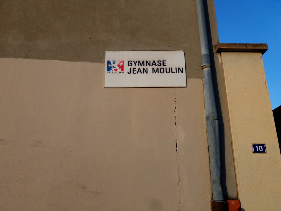 Lyon 5e - Montée du Télégraphe - Plaque Gymnase Jean Moulin