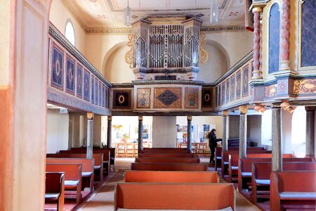 Organ benches architecture