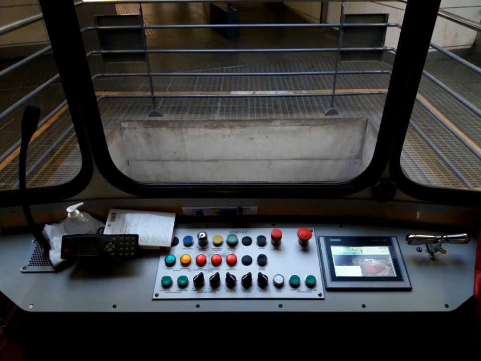 Lyon 5e - Funiculaire de Fourvière, tableau de bord côté descente