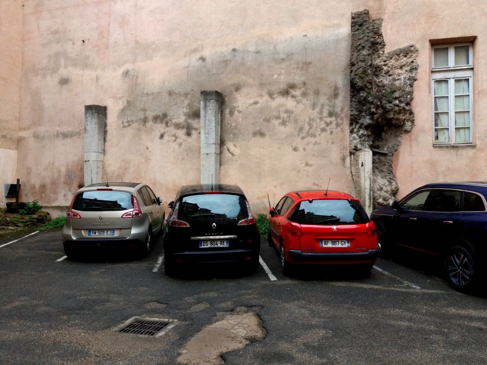 Lyon 5e - Place Gerson, cour au numéro 3 (1)