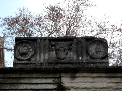 Lyon 5e - Place Eugène Wernert - Mausolée de Satrius - Détail