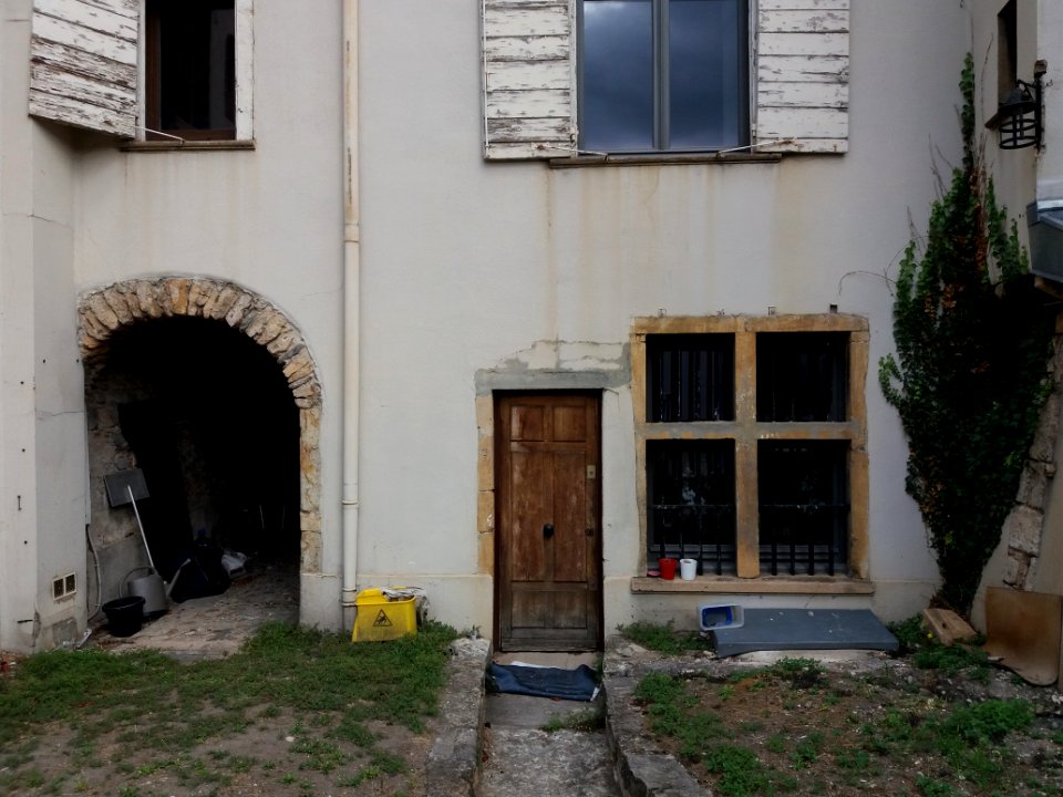 Lyon 5e - Montée de Choulans - Domaine des Tournelles - Portes et fenêtres