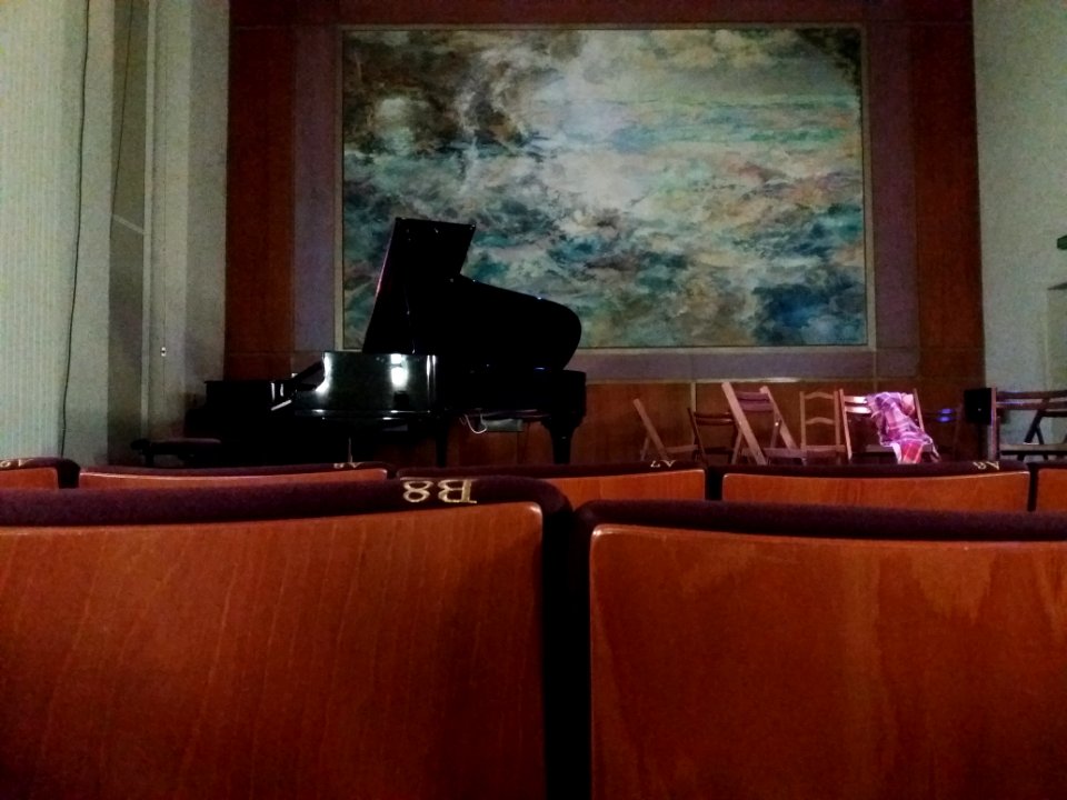 Lyon 5e - Montée Cardinal Decourtray - Conservatoire de Lyon - Salle Debussy, scène (1)