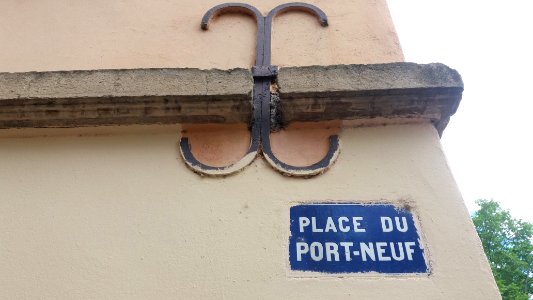 Lyon 5e - Place du Port Neuf - Plaque