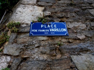 Lyon 5e - Place Père François Varillon, plaque
