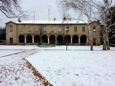 Lyon 5e - Jardin de la Visitation de Lyon - Bâtiment de la galerie sous la neige