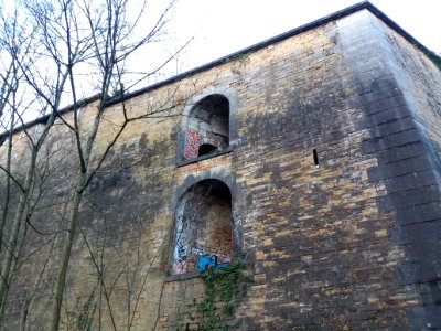 Lyon 5e - Montée de l'Observance - Ouvertures du fort de Loyasse