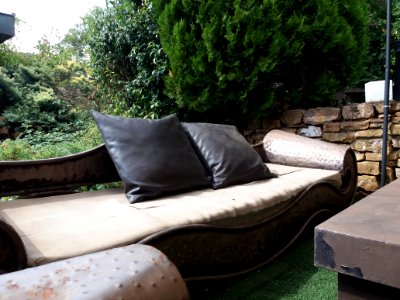 Lyon 5e - Montée de Choulans - Domaine des Tournelles - House of Love - Garden Party - Canapé