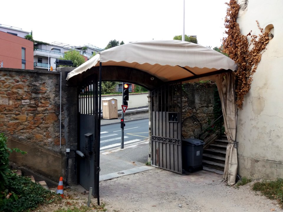 Lyon 5e - Montée de Choulans - Domaine des Tournelles - Sortie