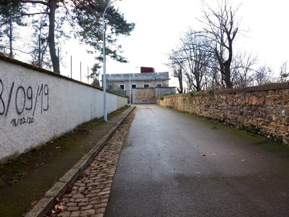 Lyon 5e - Montée de la Sarra - En arrivant rue Cardinal Gerlier et montée de l'Observance