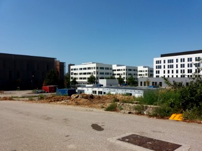 Lyon 8e - Avenue Rockefeller, chantier Medicina