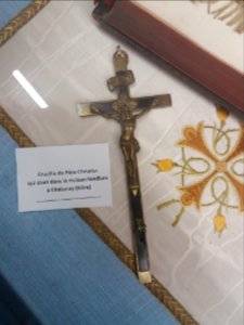 Lyon 7e - Rue du Père Chevrier - Maison du Prado, crucifix du Père Chevrier