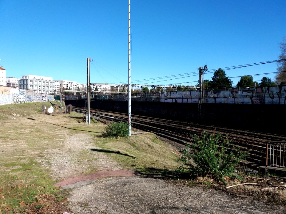 Lyon 7e - Rue du Repos, vue sur la voie de chemin de fer