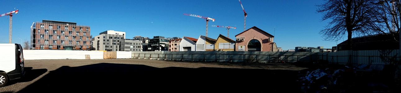 Lyon 7e - Rue Félix Brun, parking et futur bâtiment de La Commune