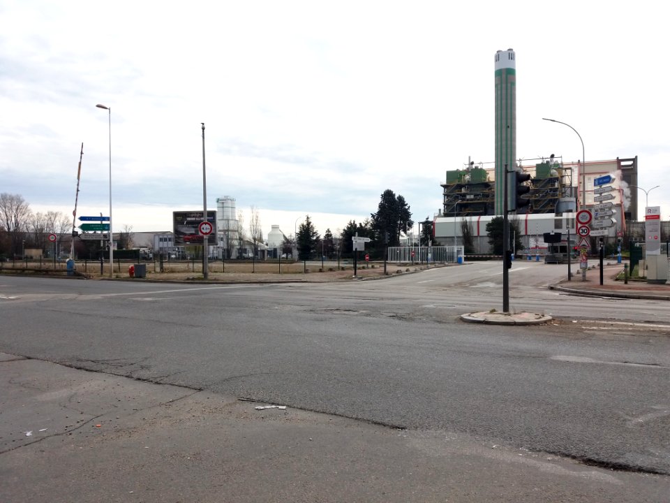 Lyon 7e - Rue de Dole, depuis la rue de Gerland