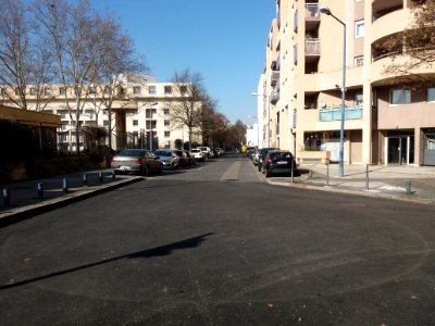 Lyon 7e - Rue de Saint-Cloud, au niveau de la rue Jacques Monod vers l'avenue Debourg