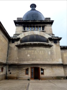 Lyon 8e - Crématorium de Lyon - Accueil, côté ouest de la coupole