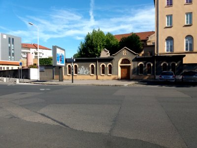 Lyon 7e - Rue Garibaldi, lycée professionnel Saint-Joseph