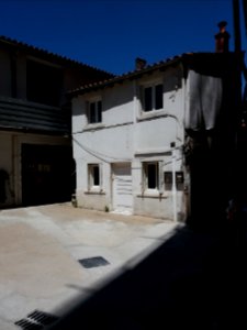 Lyon 7e - Rue de la Madeleine, immeuble au numéro 16, maison dans la cour