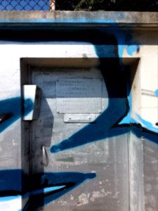 Lyon 7e - Rue de Gerland, porte au numéro 186, plaque de comités sportifs