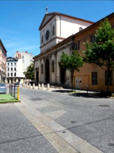 Lyon 7e - Rue de la Madeleine, façade de l'église Notre-Dame-Saint-Louis