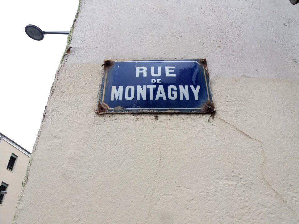 Lyon 8e - Rue de Montagny, plaque