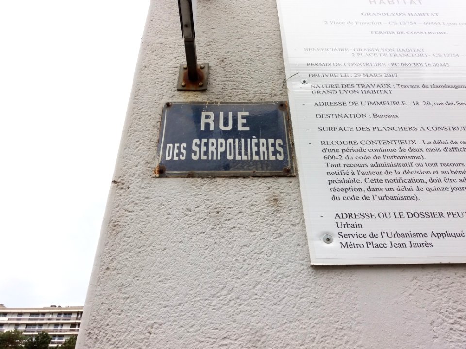 Lyon 8e - Rue des Serpollières, plaque (3)