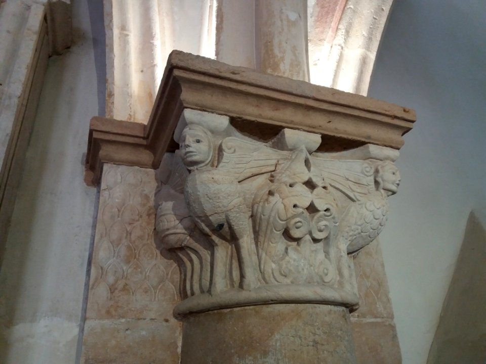 Lyon 9e Église Notre-Dame Saint-Rambert L'Île Barbe - Intérieur - Chapiteau 3